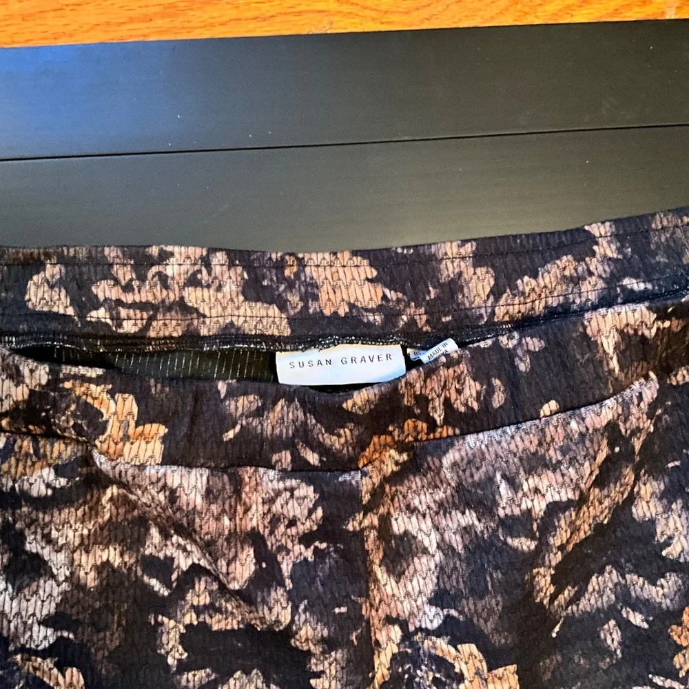 Susan Graver Floral Pants - Picture 2 of 2